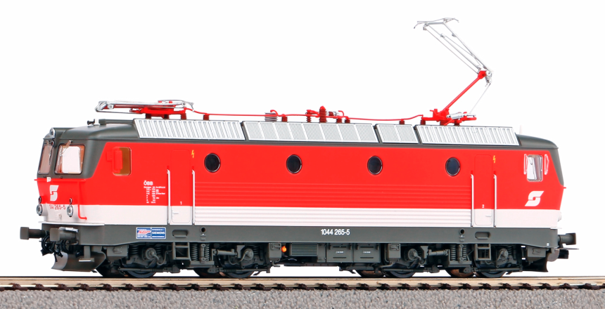 H0 AC E-Lok Rh 1044 &#214;BB IV + PluX22 Dec.