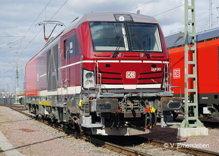 Class 103 Electric Locomotive