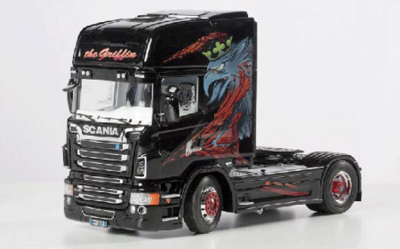 "1/24 SCANIA R730 ""The Griffin"""