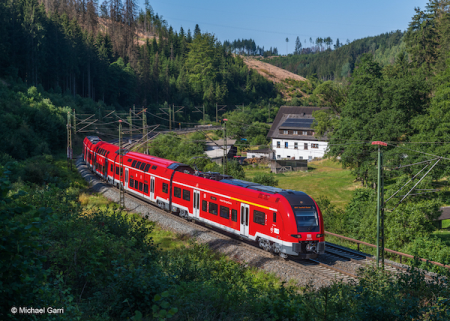 H0  Elektrotriebzug Siemens Desiro HC rot 