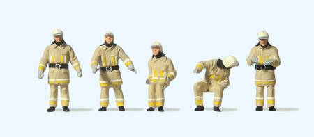 1:87  Feuerwehrm&#228;nner. Uniformfarbe beige, am Fahrzeug