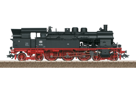 Class 043 Steam Locomotive