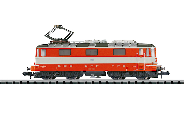 N   Elektrolokomotive Reihe Re 4/4 II Swiss Express